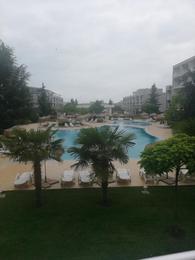 Atlantis Resort D111 Апартамент Burgas Bagian luar foto